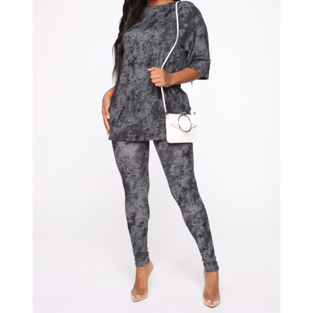 NWT Charcoal/Black Legging Set